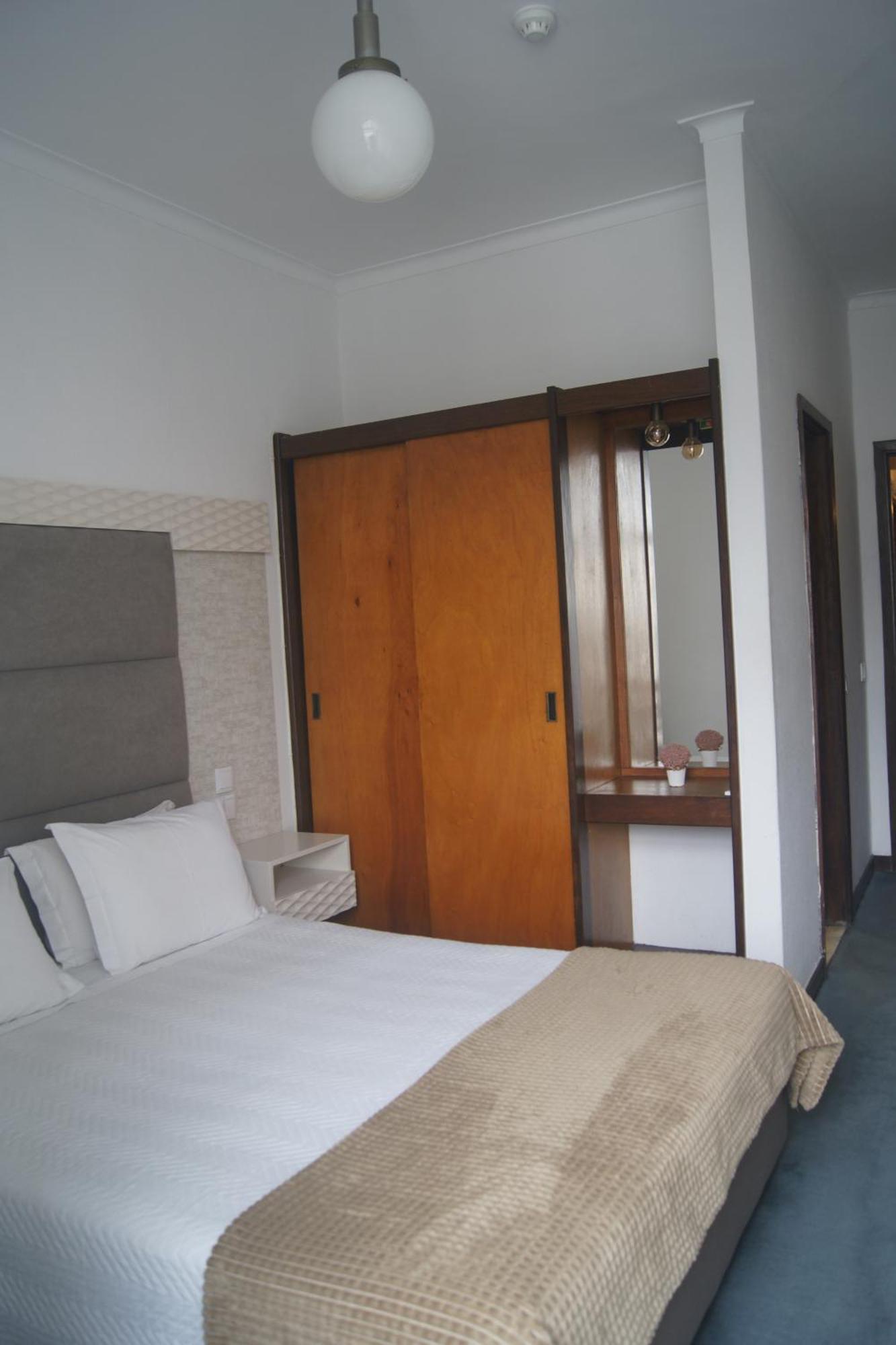 פורטו Hotel Chique Aliados מראה חיצוני תמונה